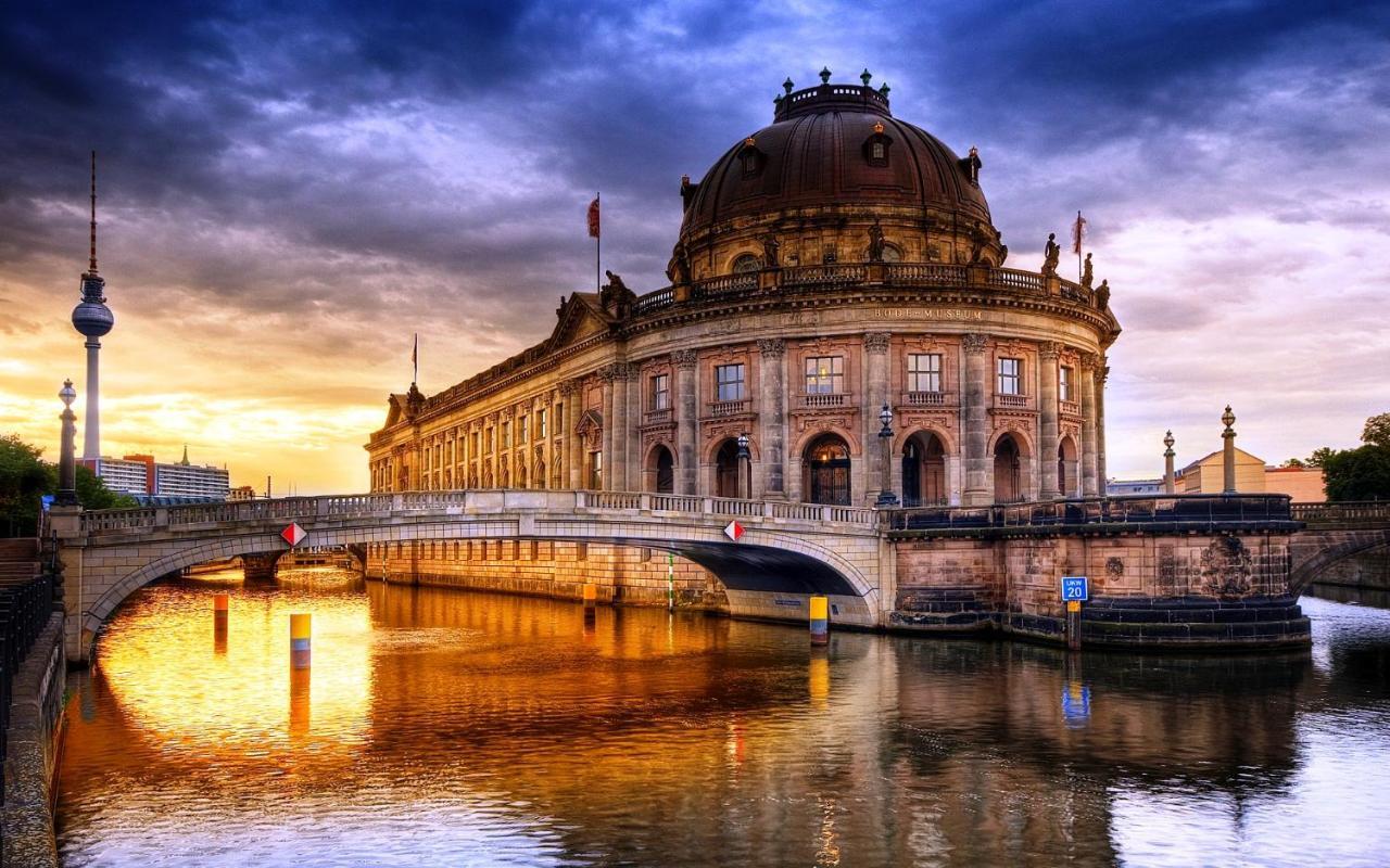33 I Und N Mitte Appartement